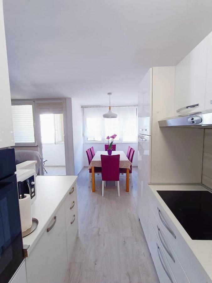 Apartment Glavaric Omis Luaran gambar