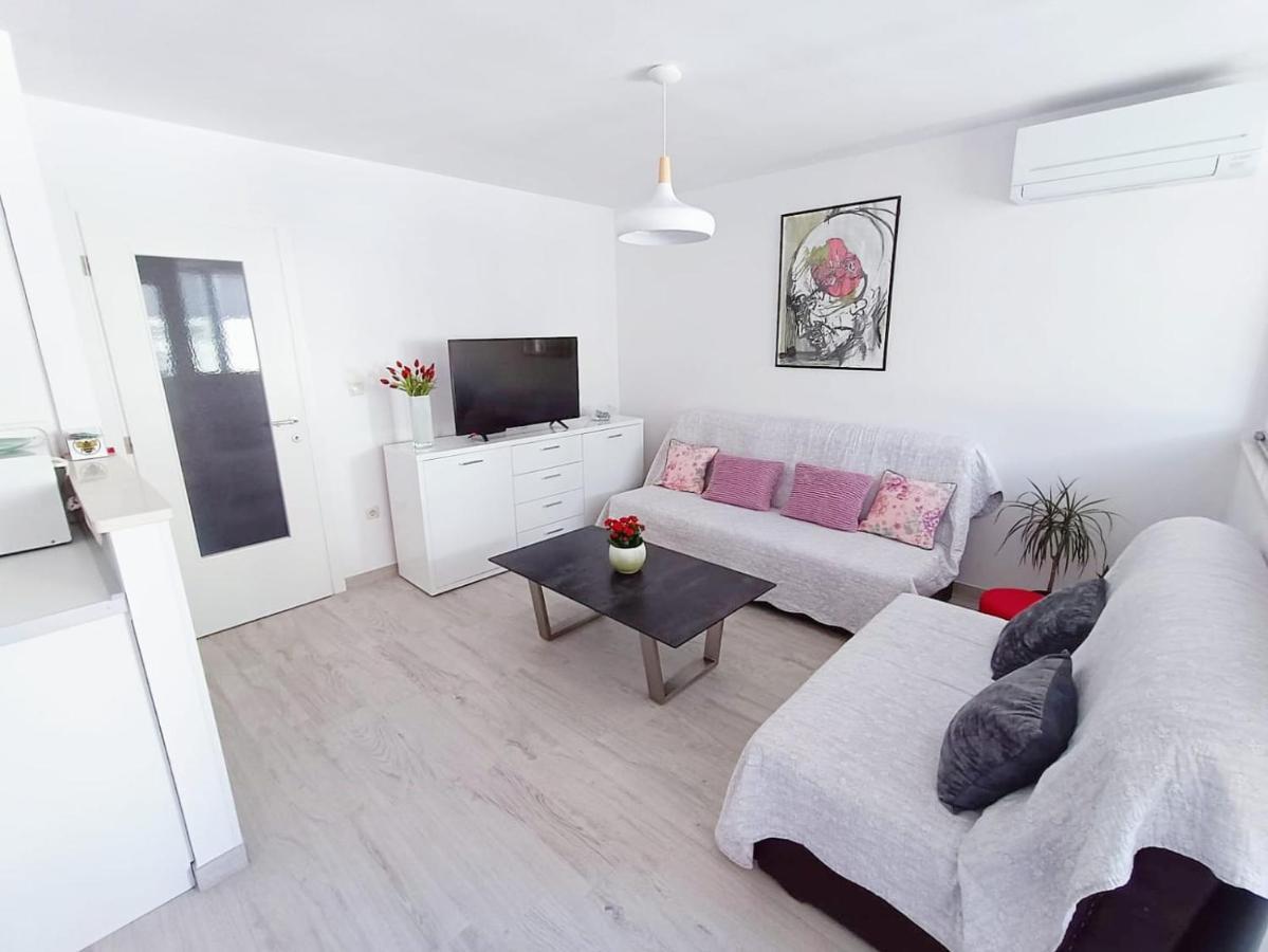 Apartment Glavaric Omis Luaran gambar